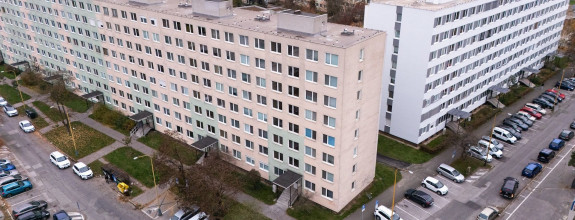 3 izbový byt Rosná ul., Košice - Juh, 55 m2 + 6 m loggia, 7. poschodie